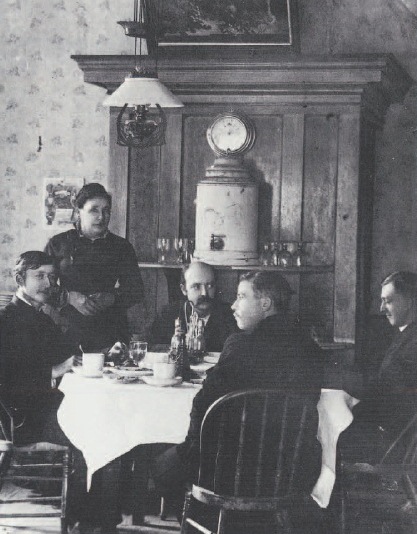 1880s photo of the inside of the Cosmopolitan Restaurant