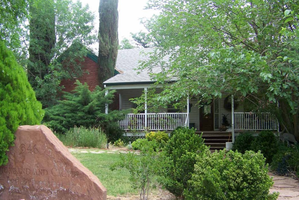 Will & Juanita Brooks Home