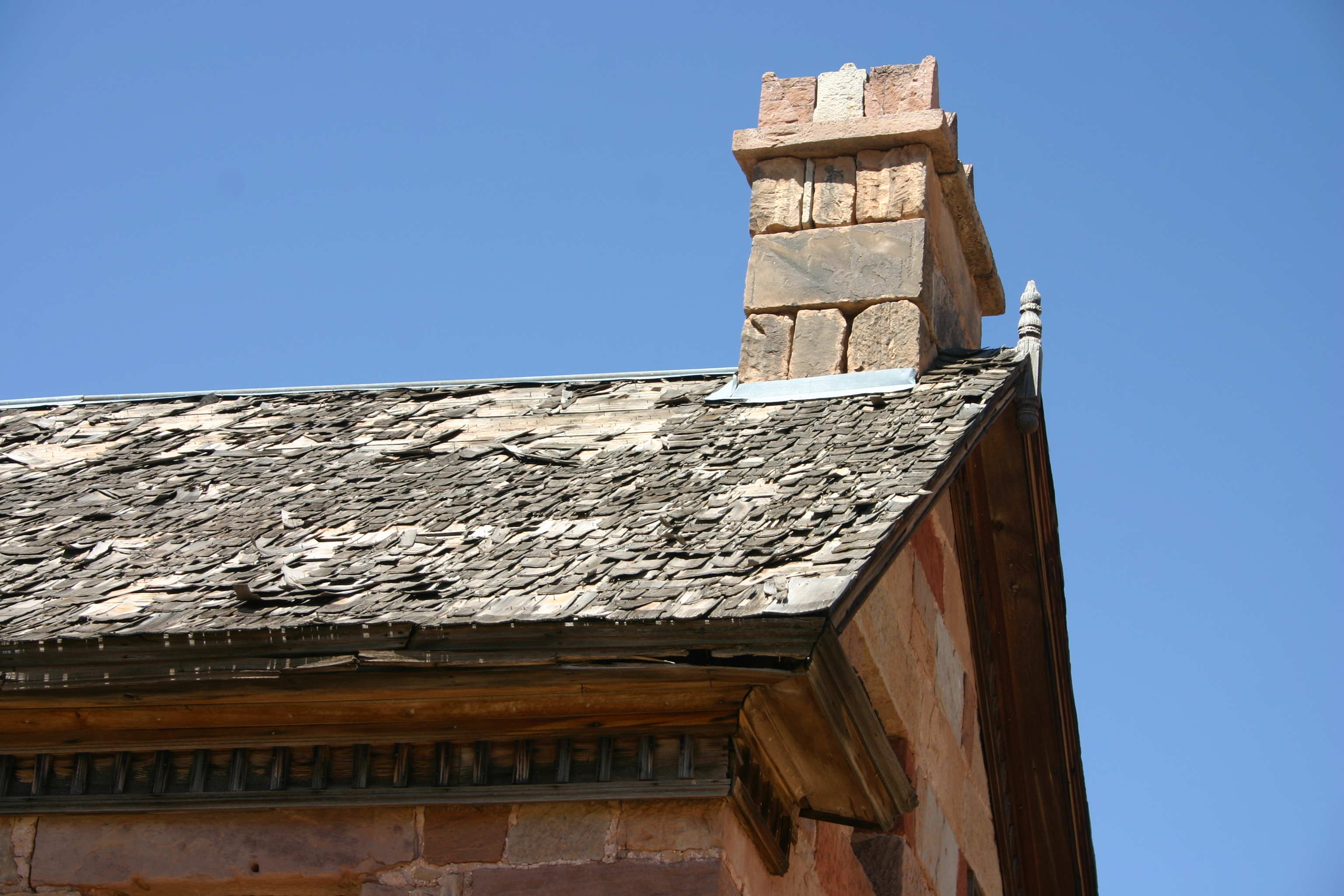 Roof and chimney of the DeMille Rock House at Shunesburg