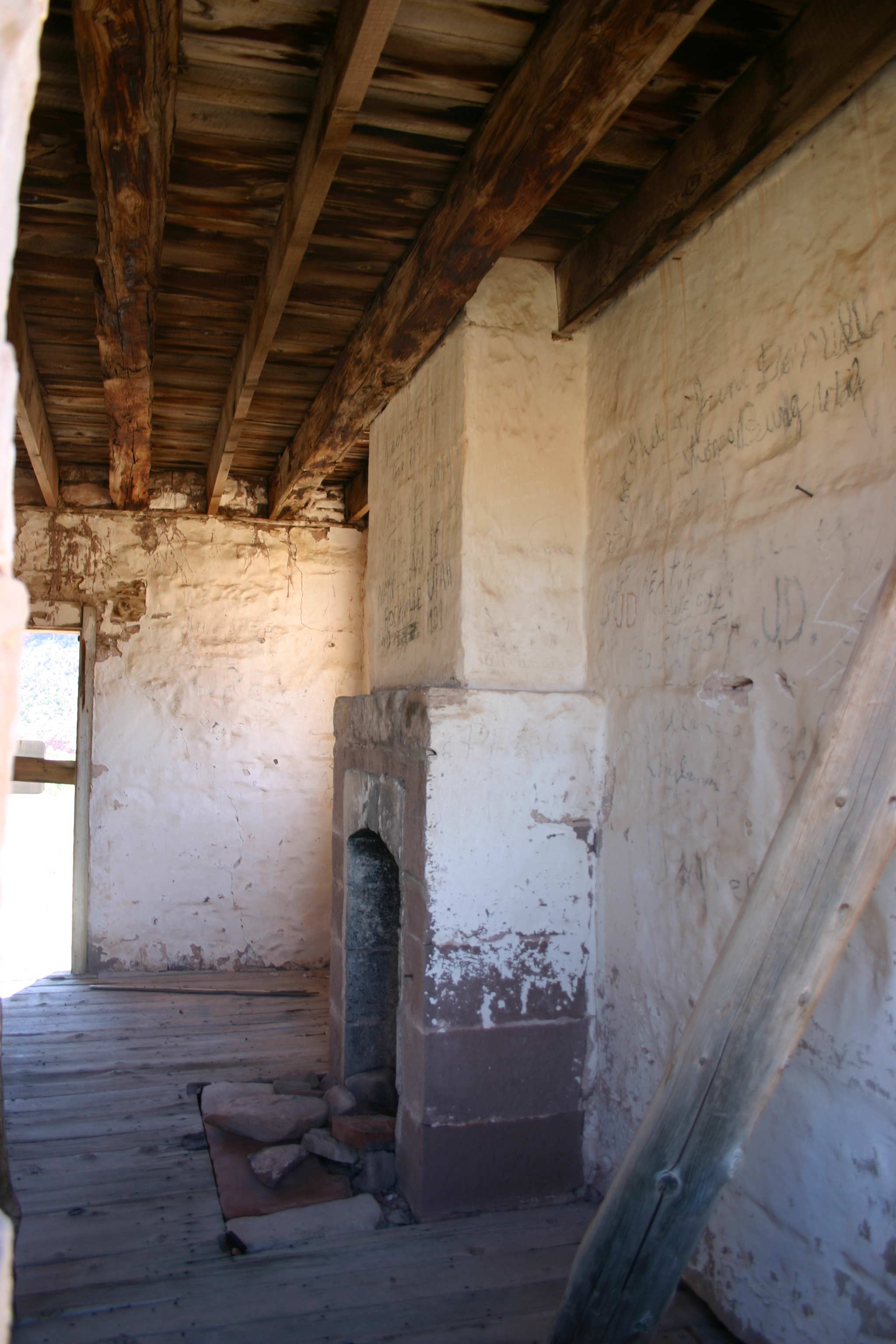Fireplace and interior of the DeMille Rock House at Shunesburg