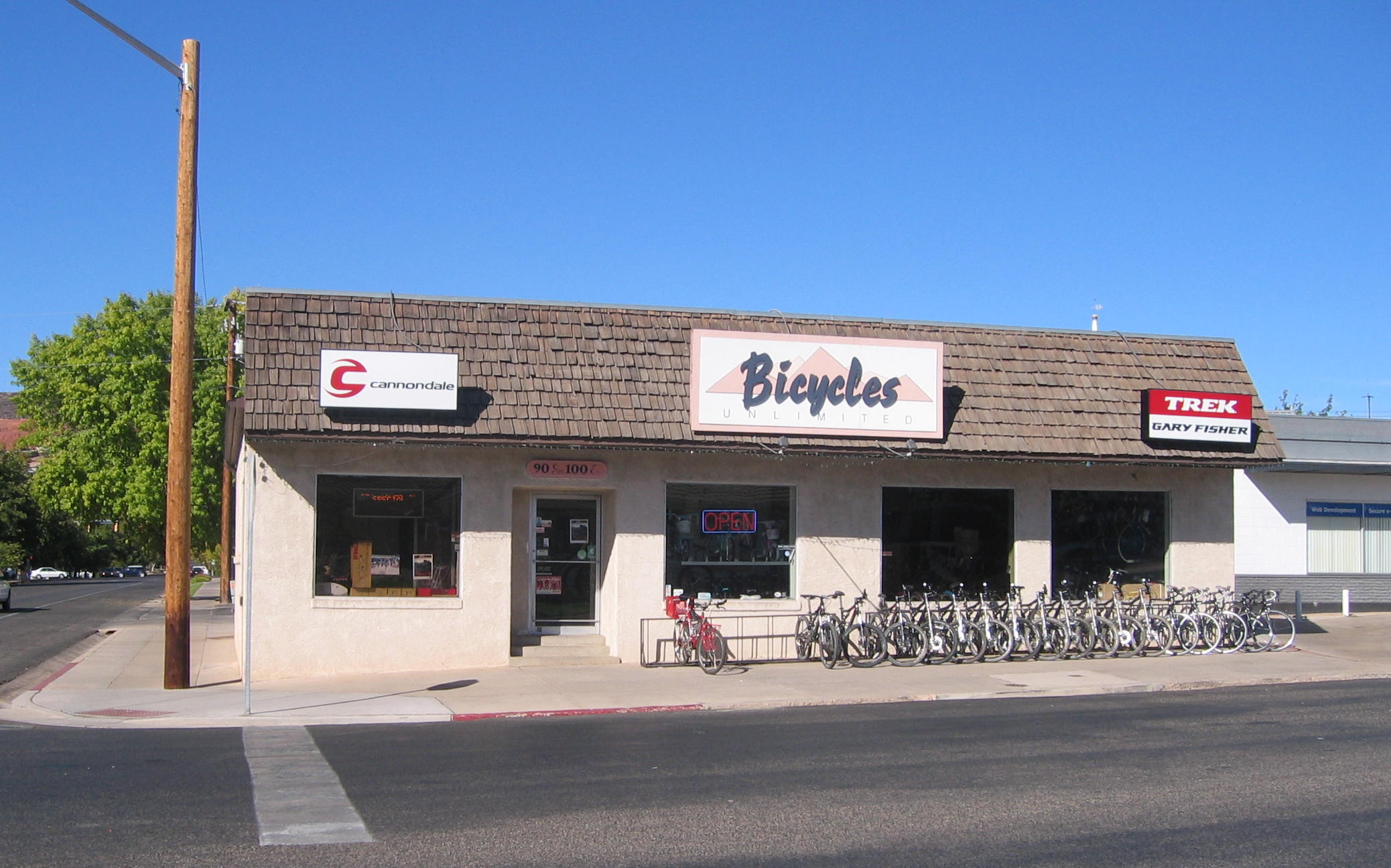 WCHS-00619 Bicycles Unlimited