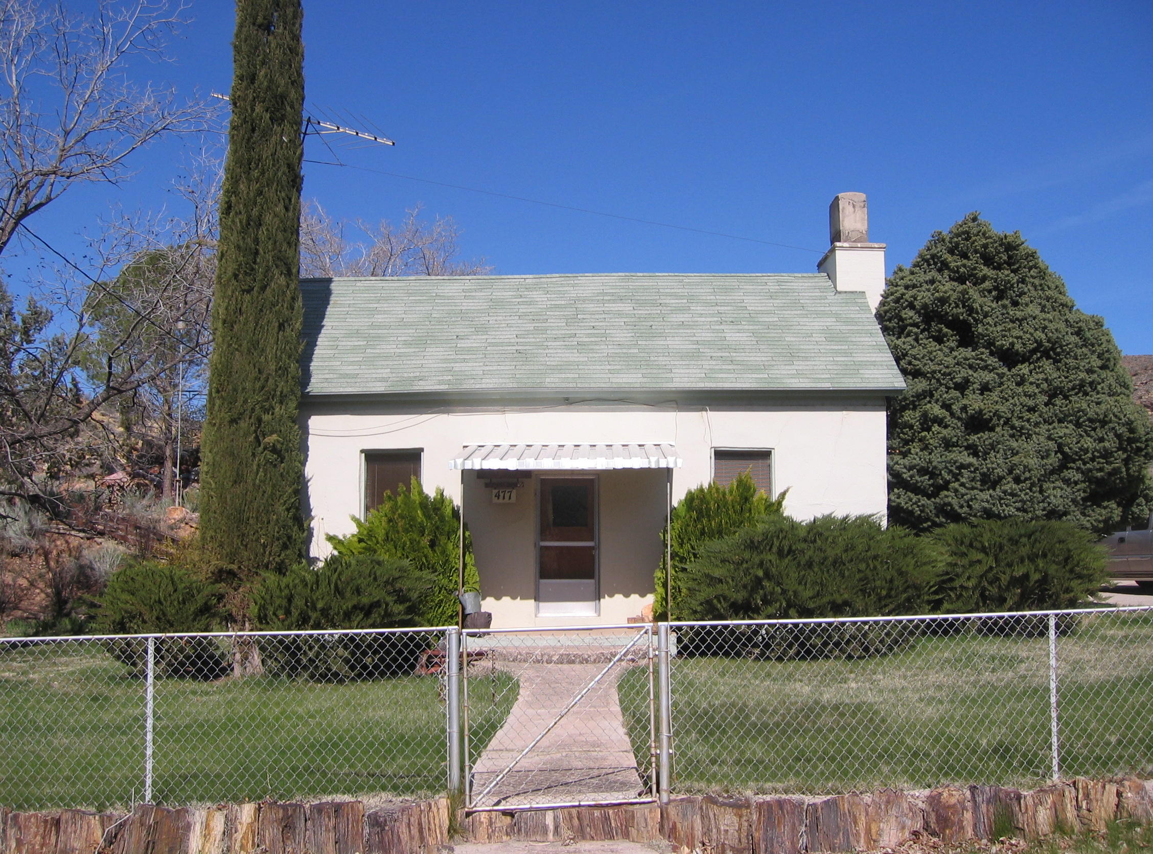 Milt Holt Home