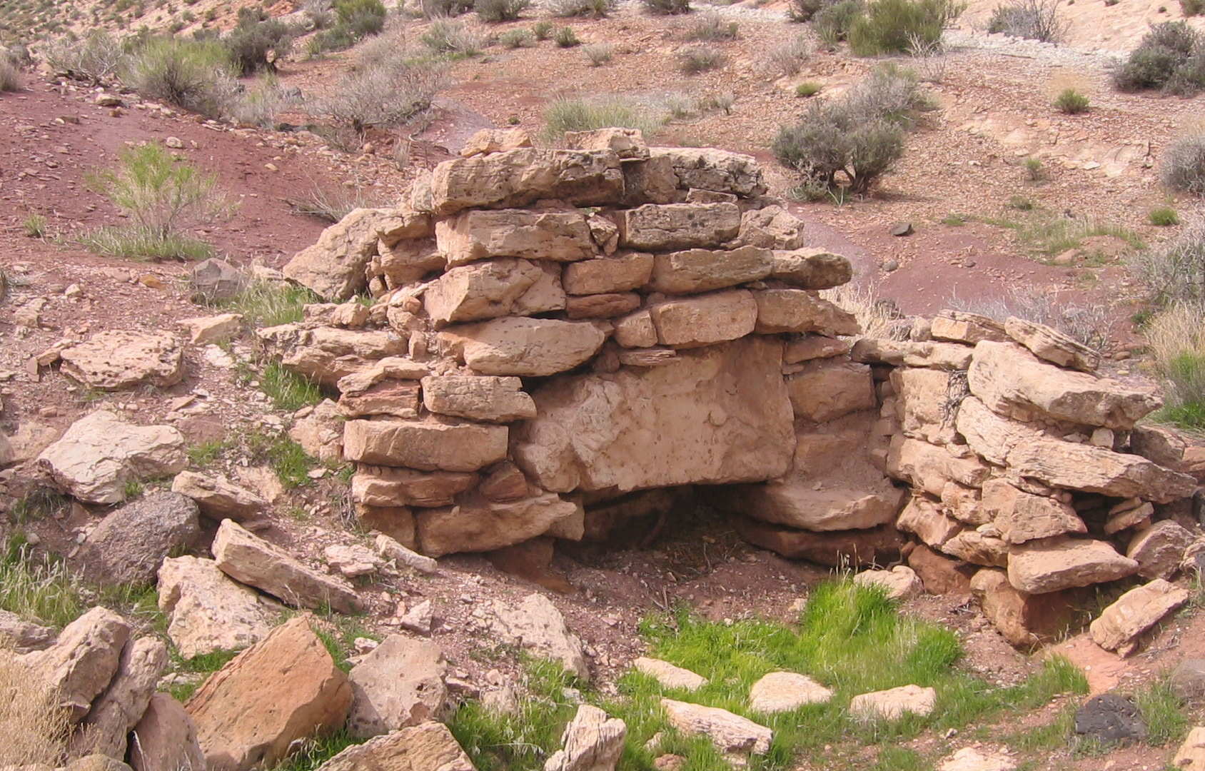 WCHS-00681 Babylon Rock House