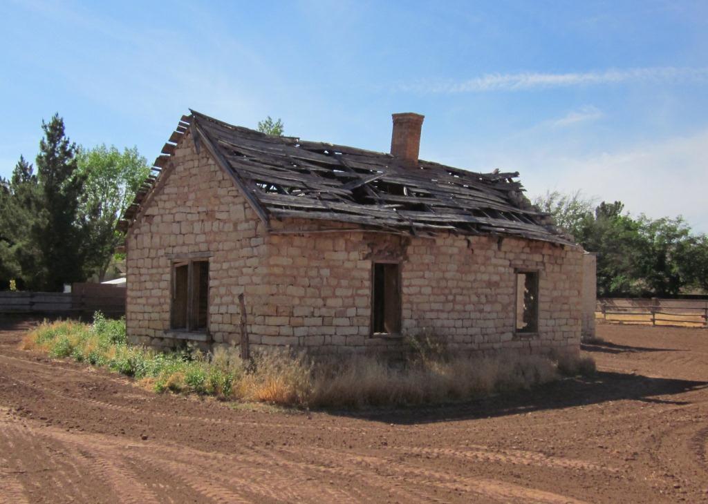 Ern Larson House