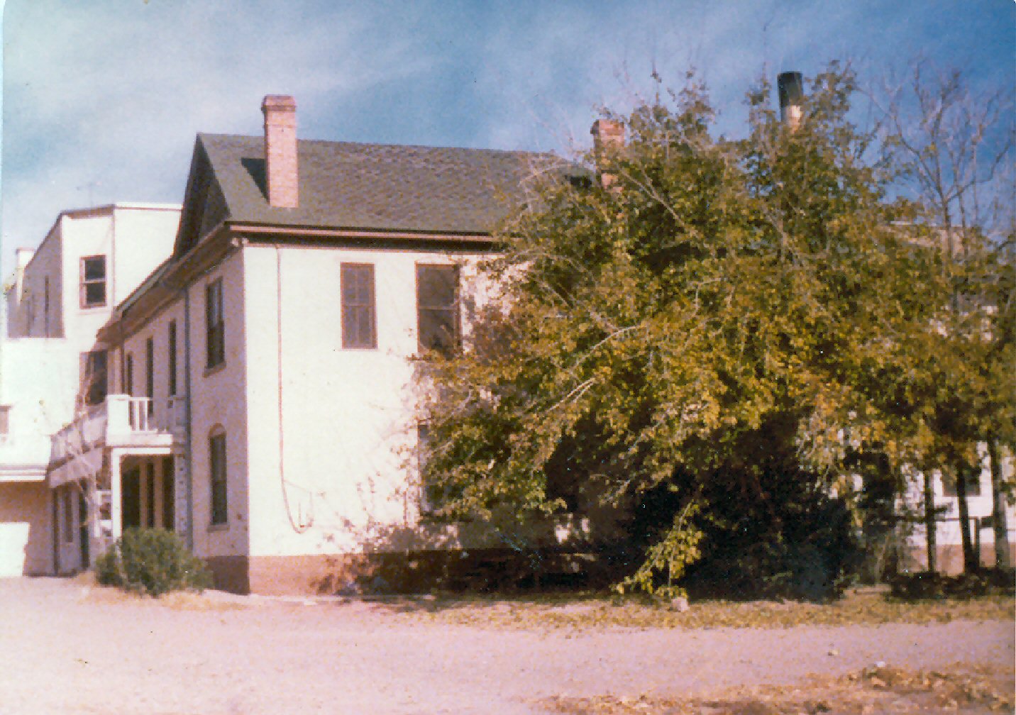 Back of the Arrowhead Hotel
