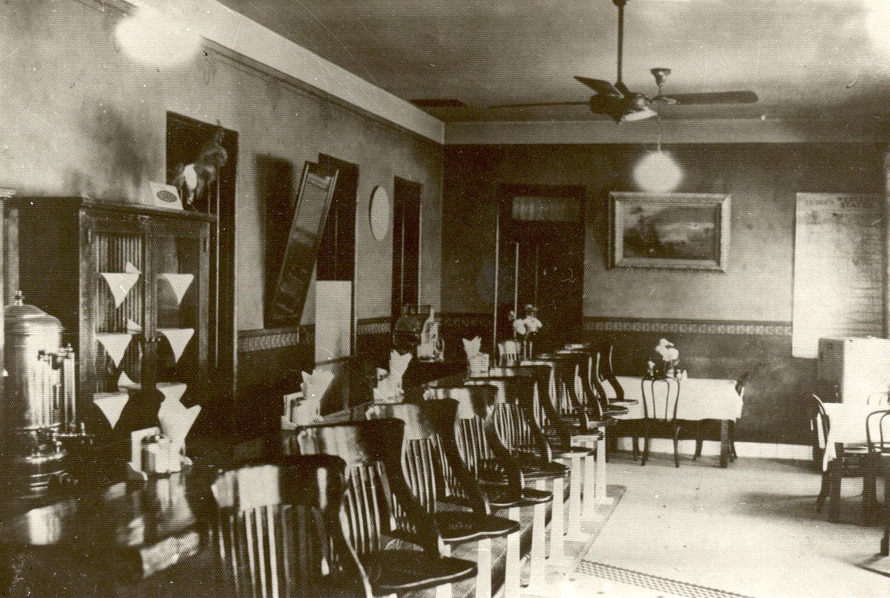 Cafe in the Arrowhead Hotel