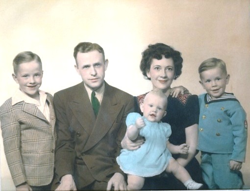 Photo of the Orval & Ruth Hafen Family