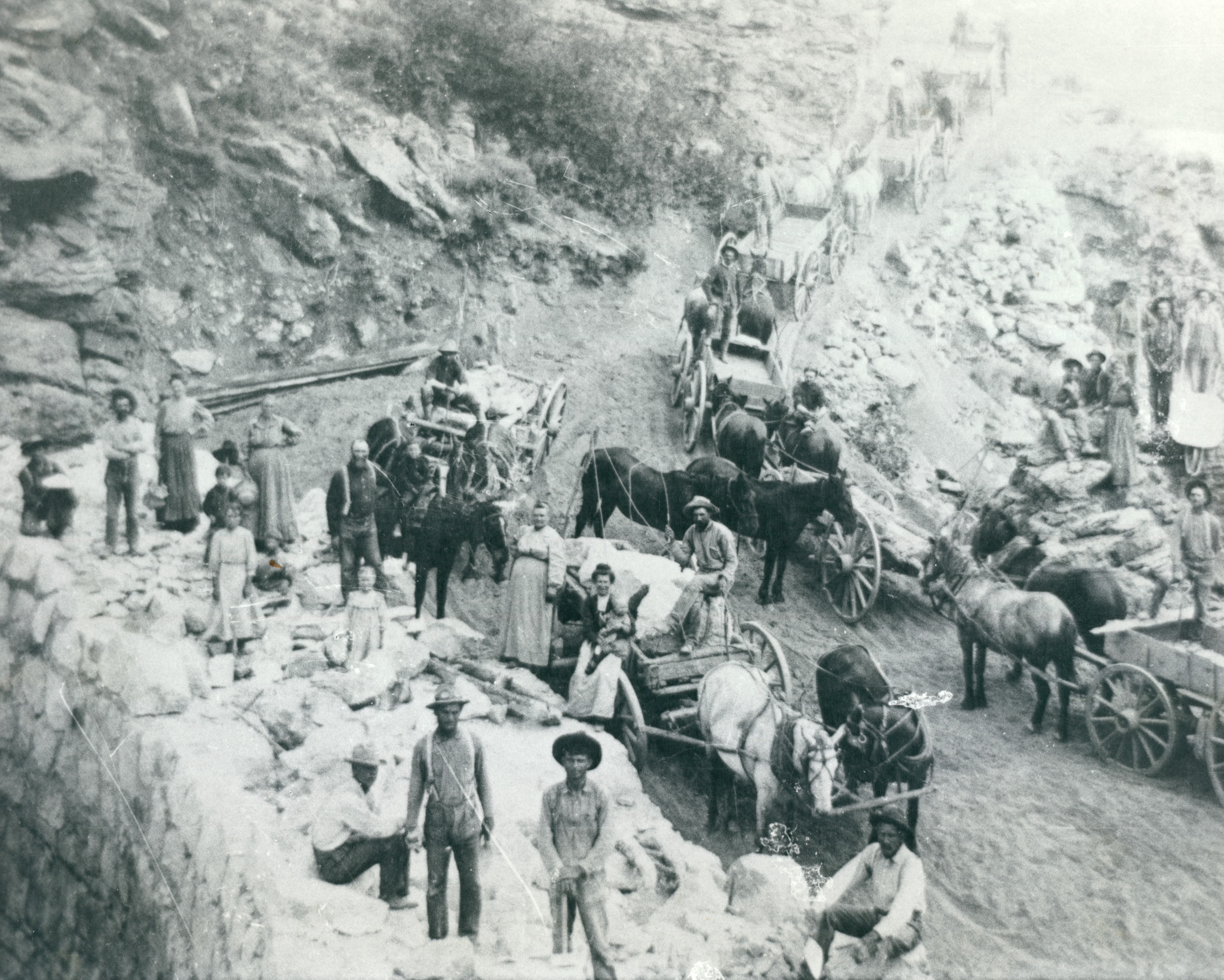 People working on the construction of the Enterprise Dam
