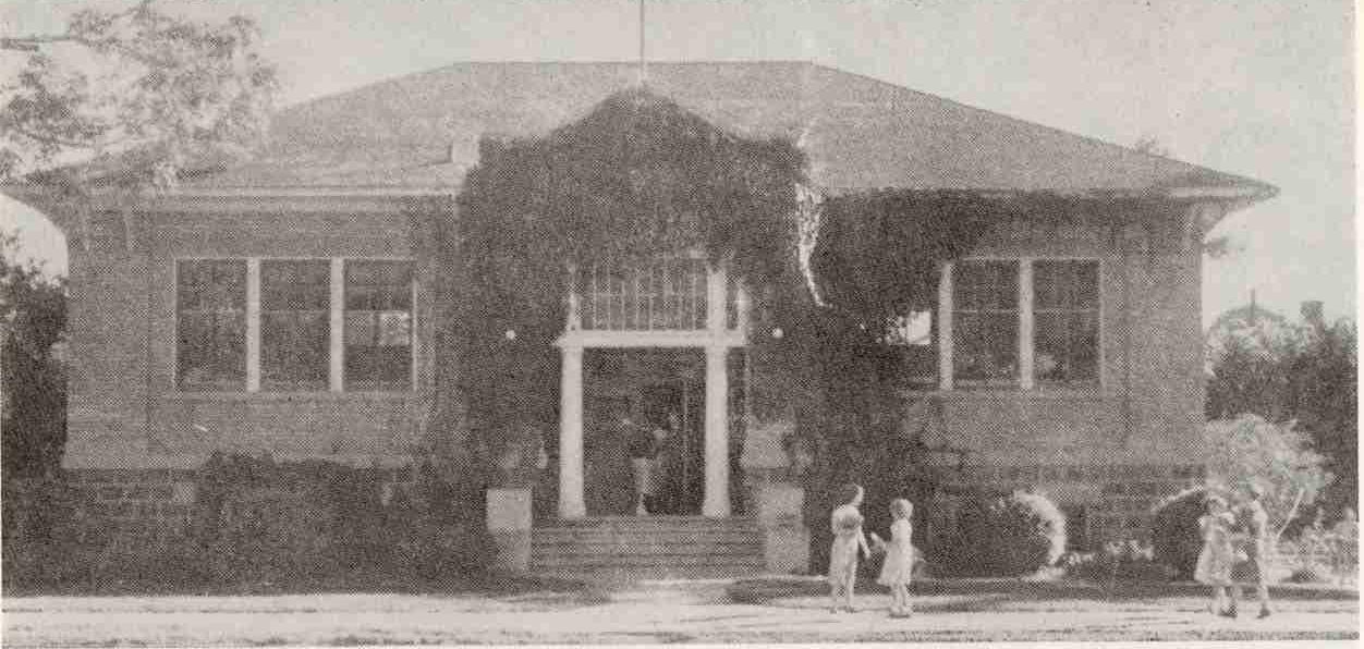 Front of the St. George City Library